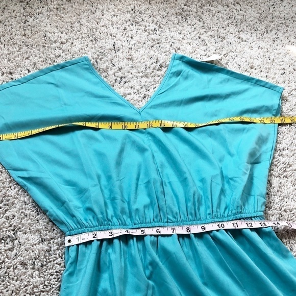 🆕 Lark & Ro batwing pullover mini v neck d… - Picture 9 of 12